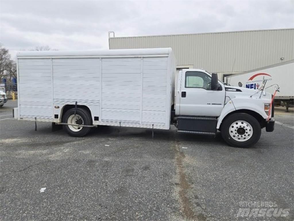 Ford F650 Camioane transport bauturi