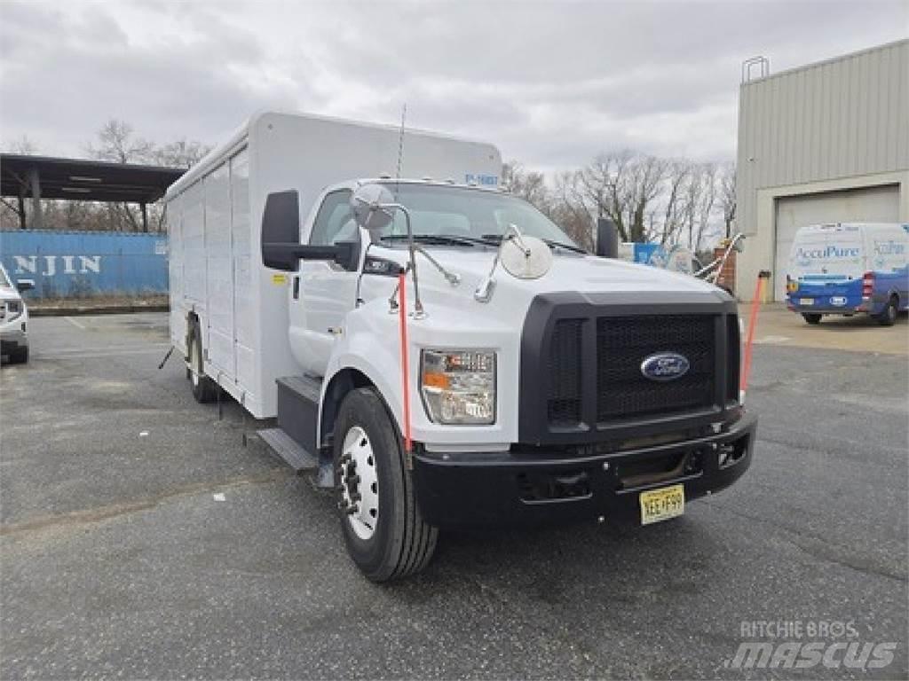 Ford F650 Camioane transport bauturi