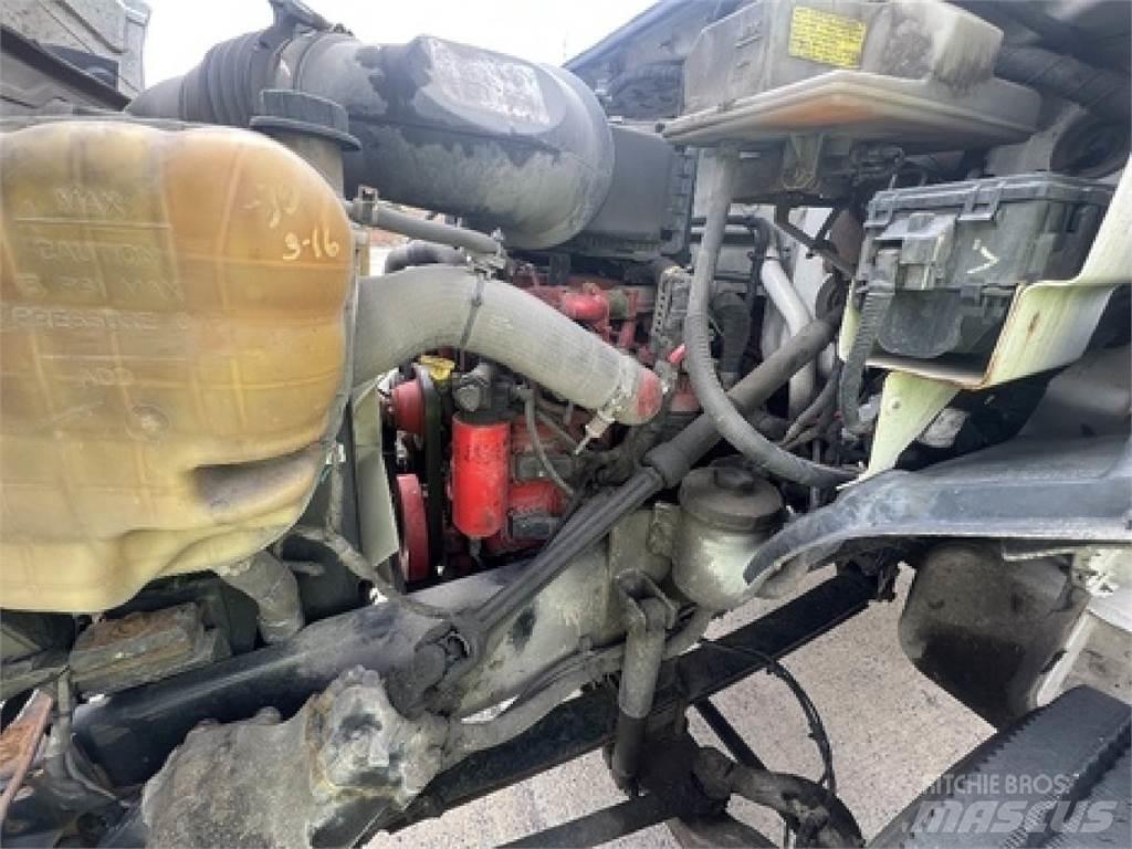 Ford F750 Camioane transport bauturi