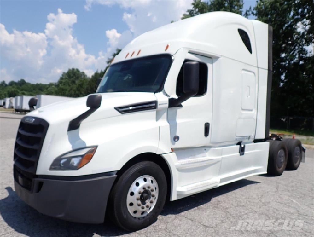 Freightliner 126 Autotractoare