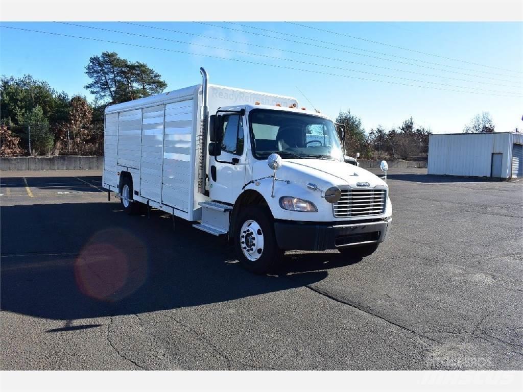Freightliner M2 Camioane transport bauturi