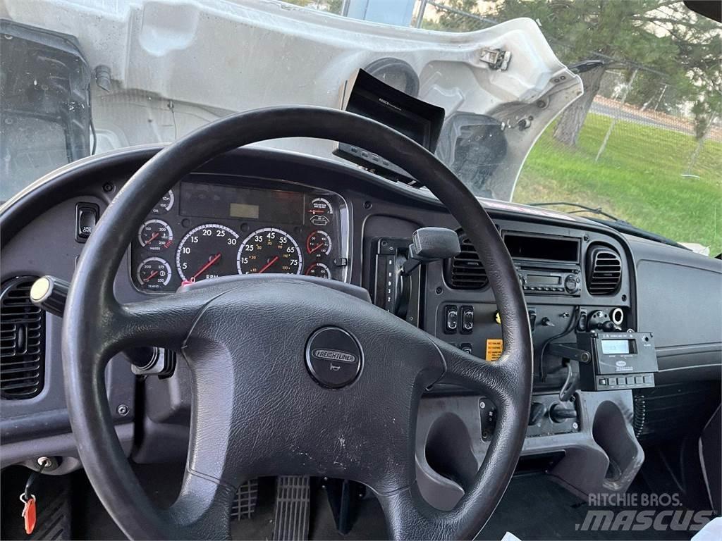 Freightliner M2 Camion cu control de temperatura