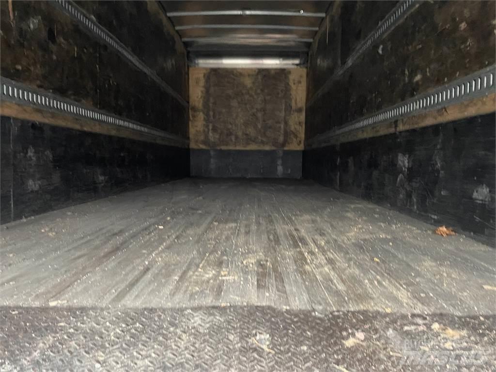 Freightliner M2 Autocamioane