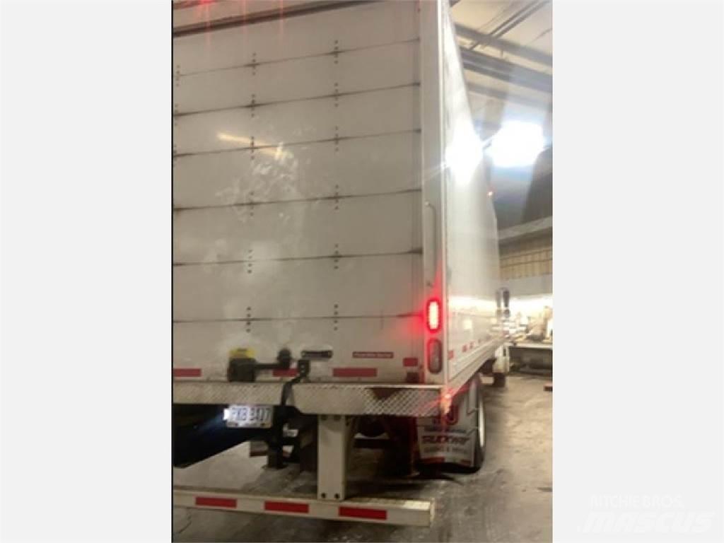 Freightliner M2 Autocamioane