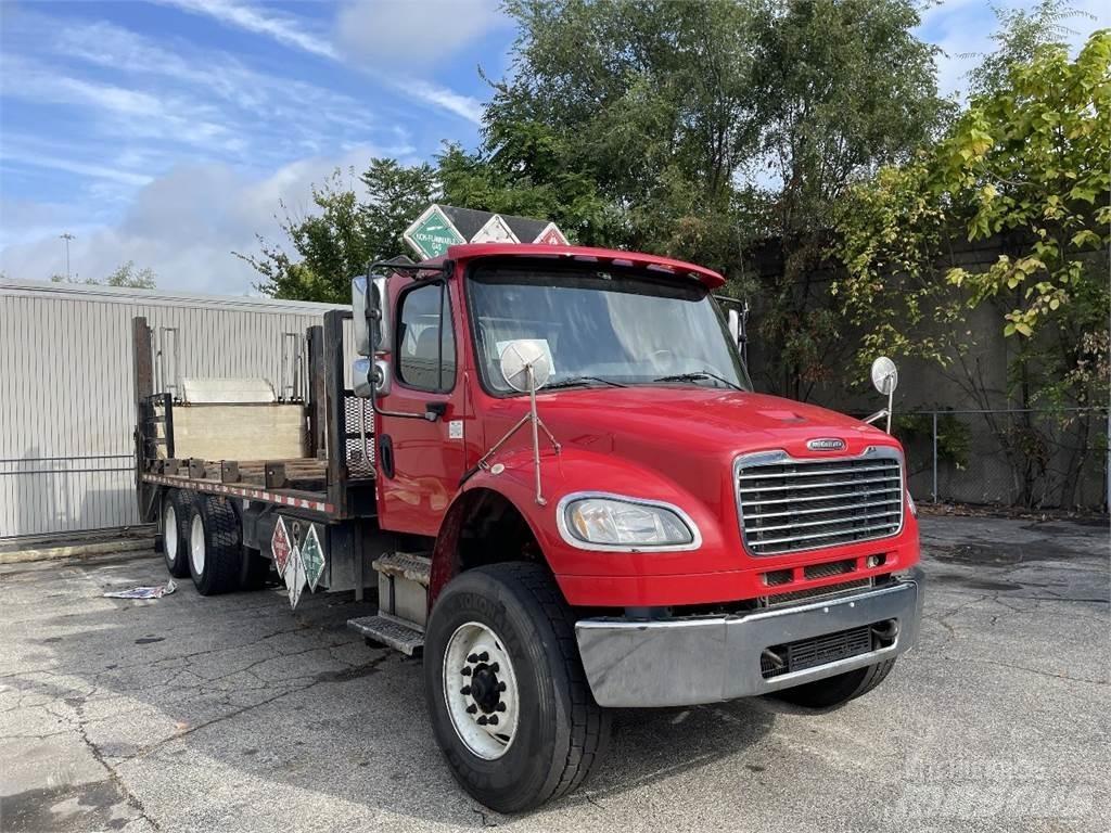 Freightliner M2 Camion cabina sasiu