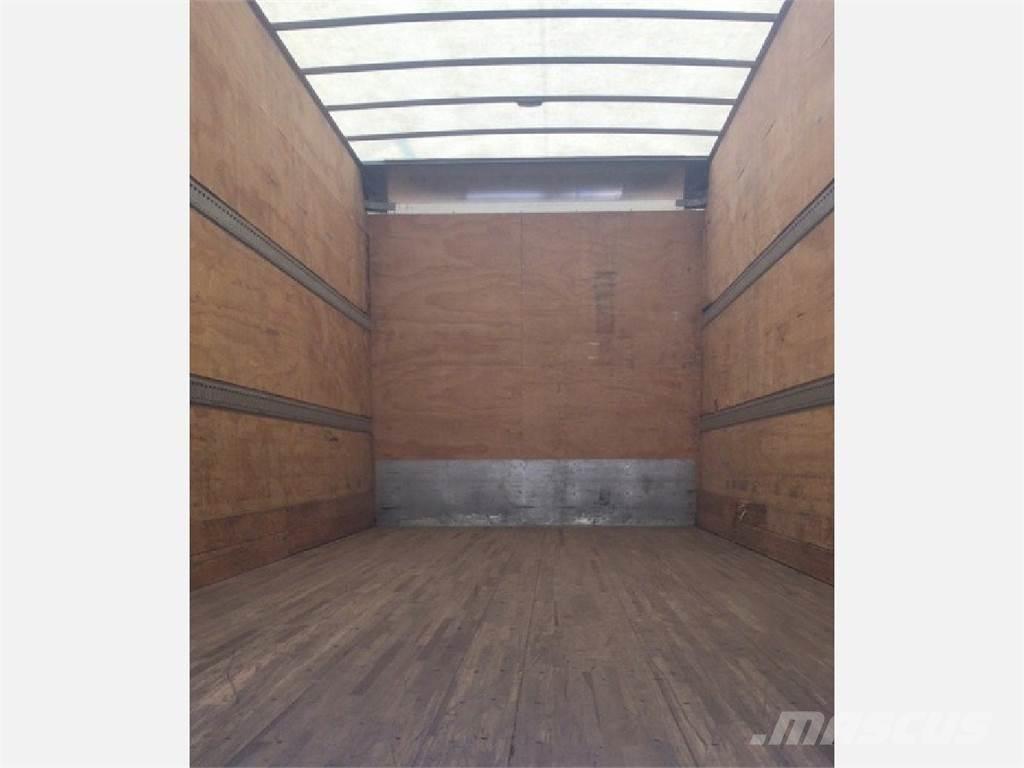 Freightliner M2 Autocamioane