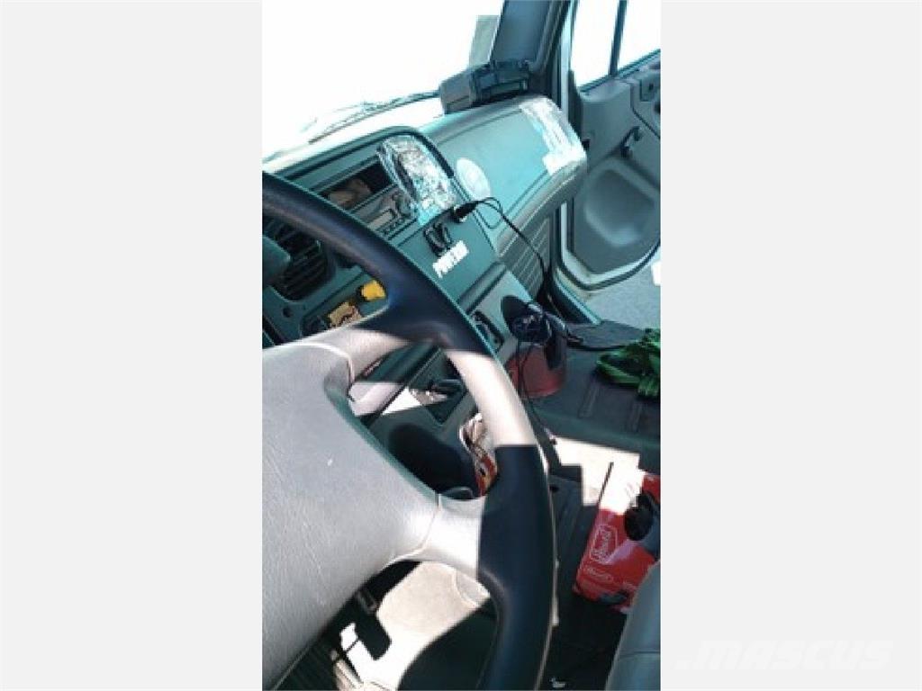 Freightliner M2 Autocamioane