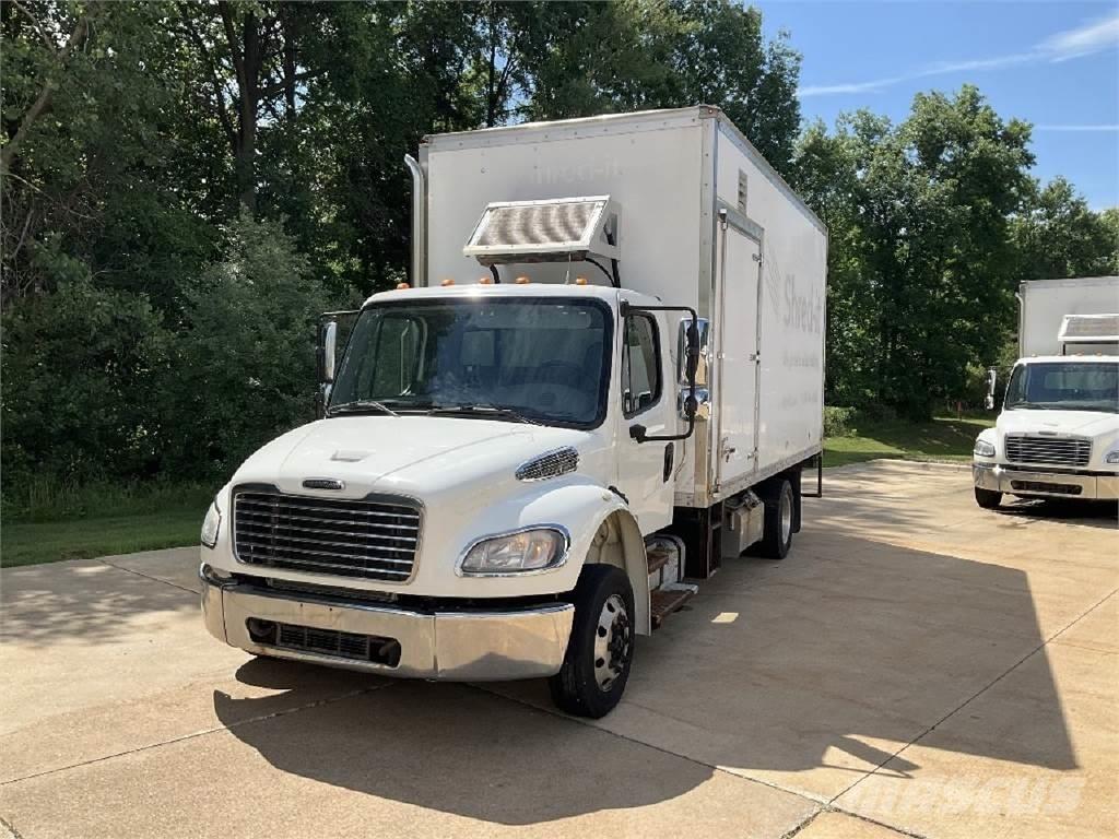Freightliner M2-106 Autocamioane
