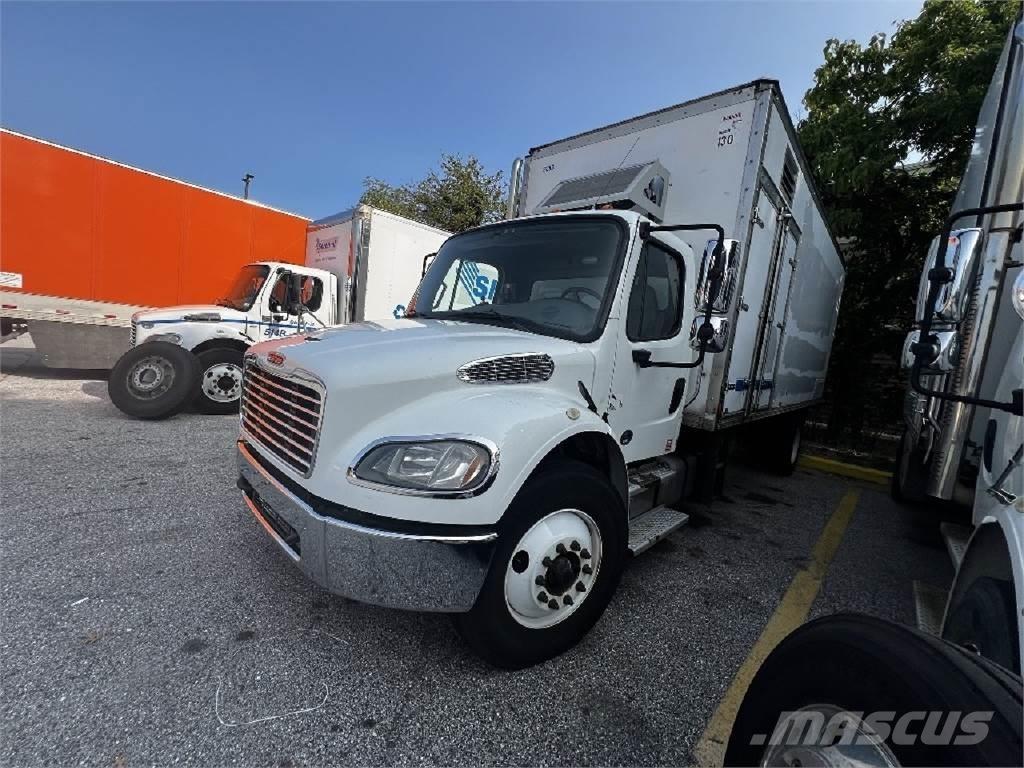 Freightliner M2-106 Autocamioane