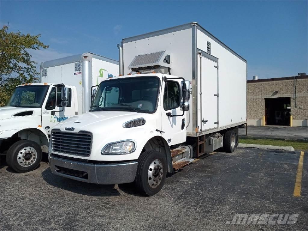 Freightliner M2-106 Autocamioane