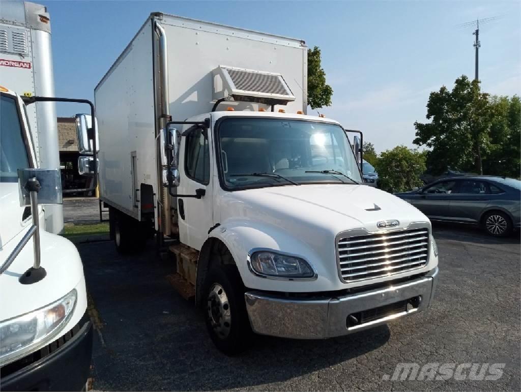 Freightliner M2-106 Autocamioane