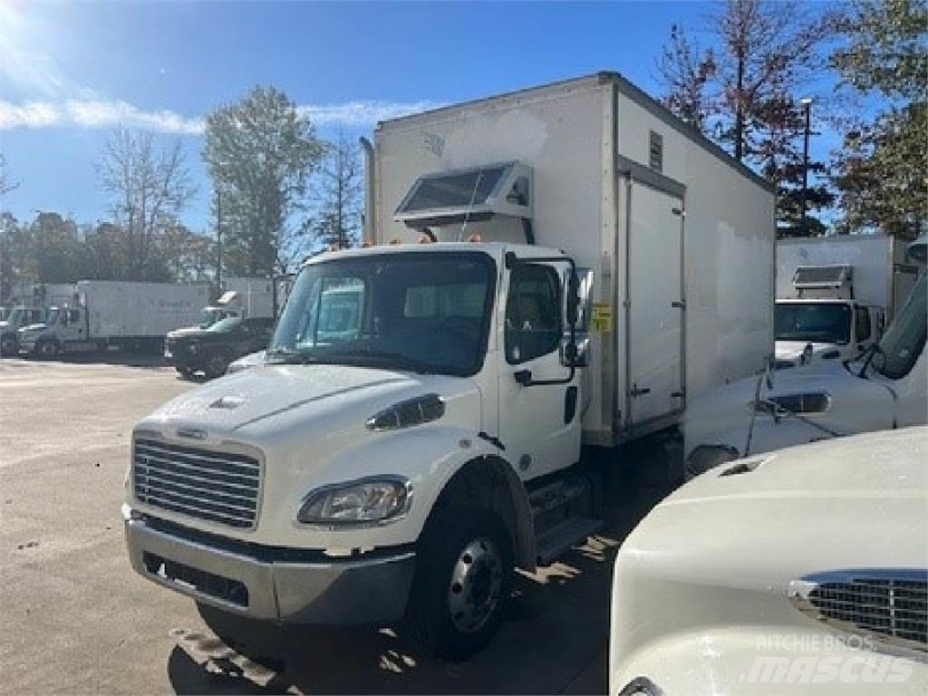 Freightliner M2-106 Autocamioane