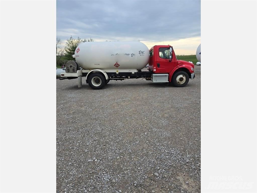 Freightliner M2 106 Altele