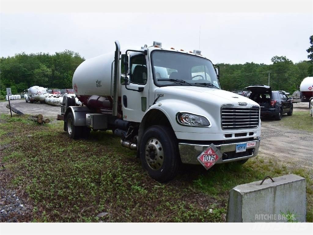 Freightliner M2-106 Altele