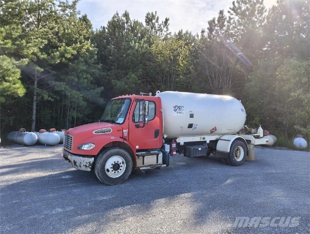 Freightliner M2 106 Altele