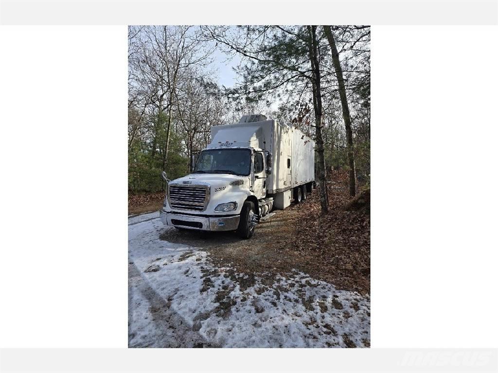 Freightliner M2-112 Autocamioane