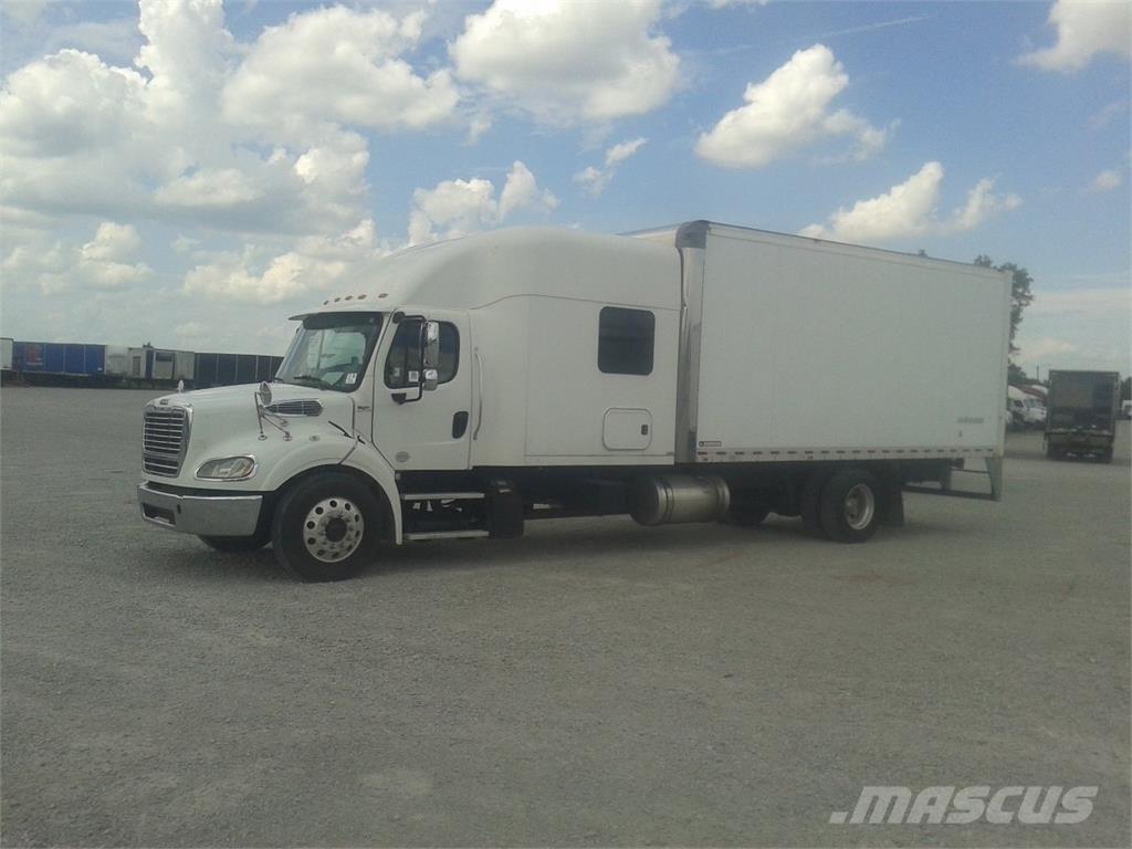 Freightliner M2-112 Autocamioane