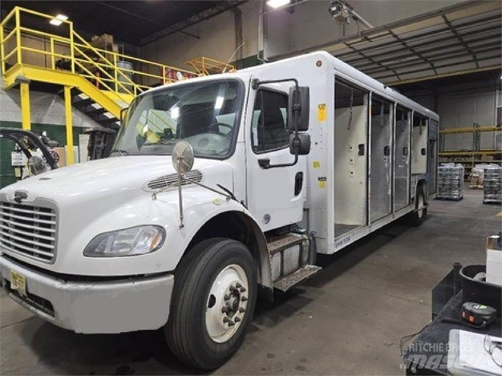 Freightliner M2106 Camioane transport bauturi