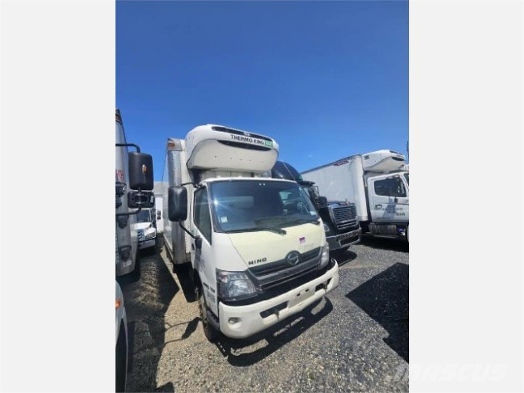 Hino 195 Camion cu control de temperatura