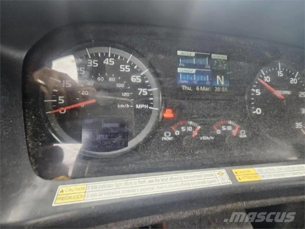 Hino 268 Camion cu control de temperatura