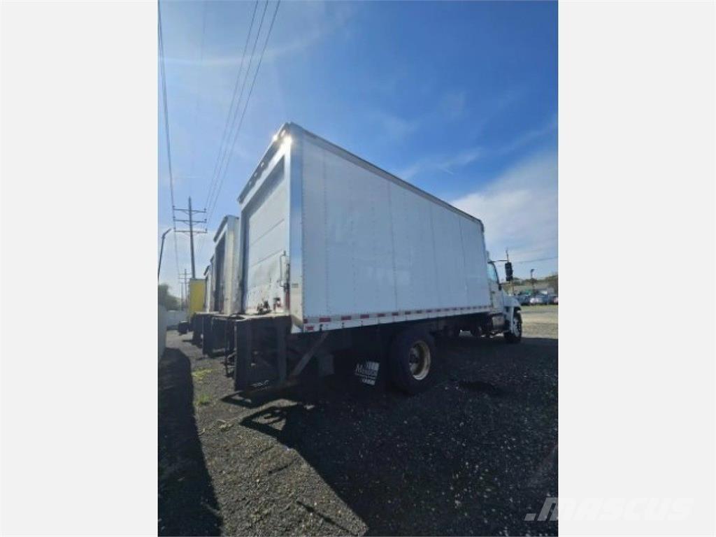 Hino 268 Camion cu control de temperatura