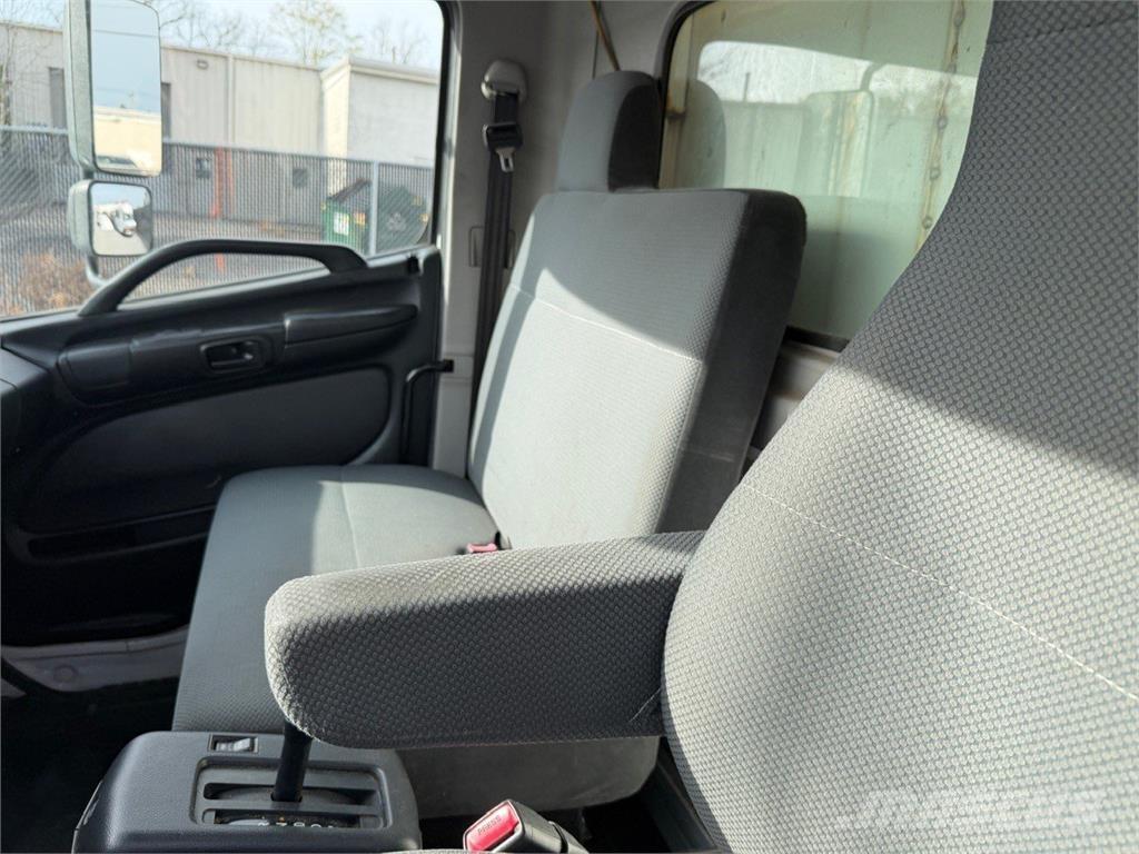 Hino 268 Camion cu control de temperatura