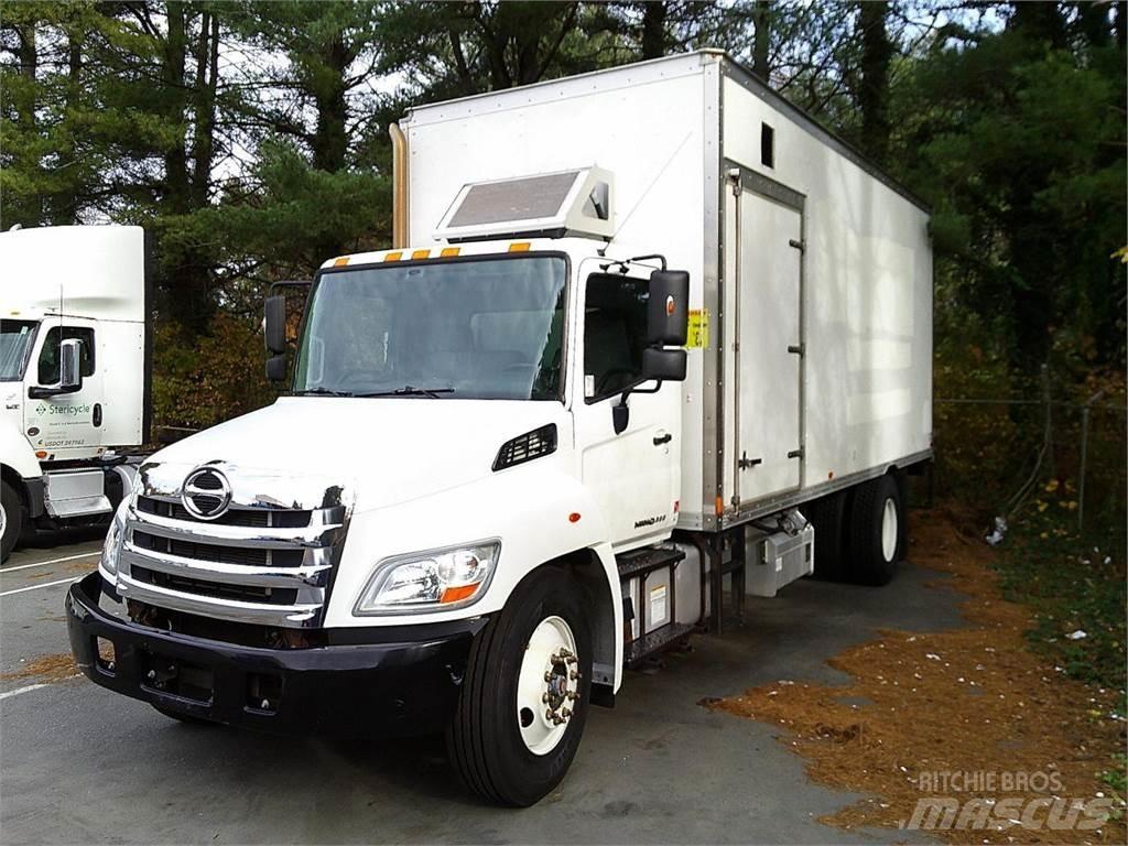 Hino 338 Autocamioane