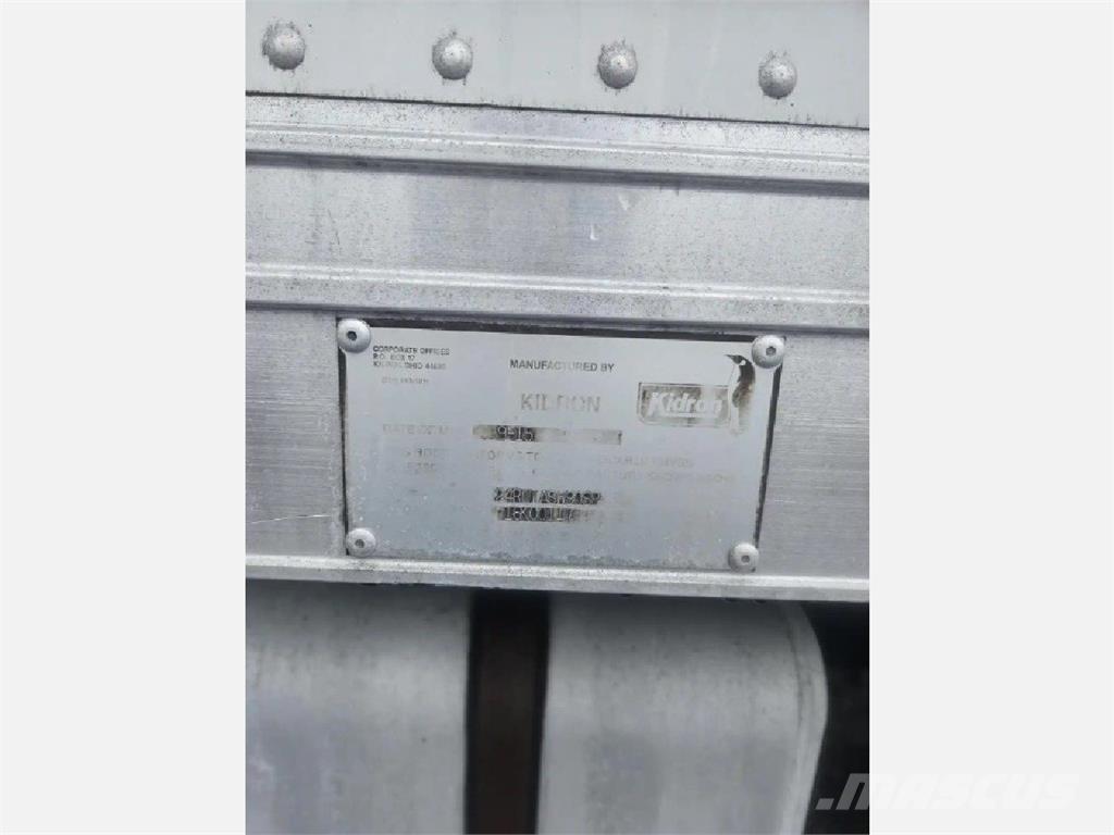 Hino 338 Camion cu control de temperatura