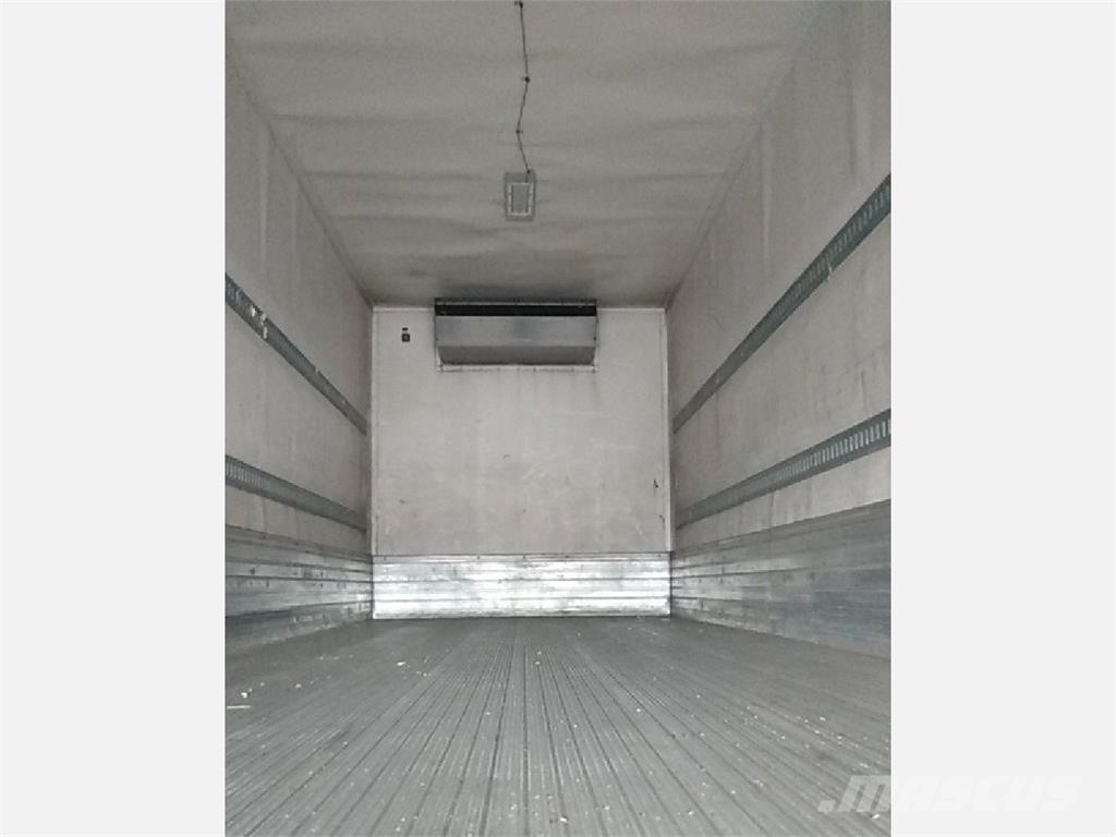 International 4300 Camion cu control de temperatura