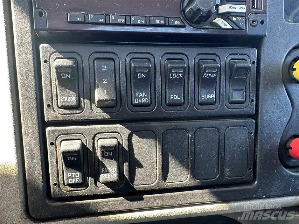 International 7600 Vehicule de recuperare