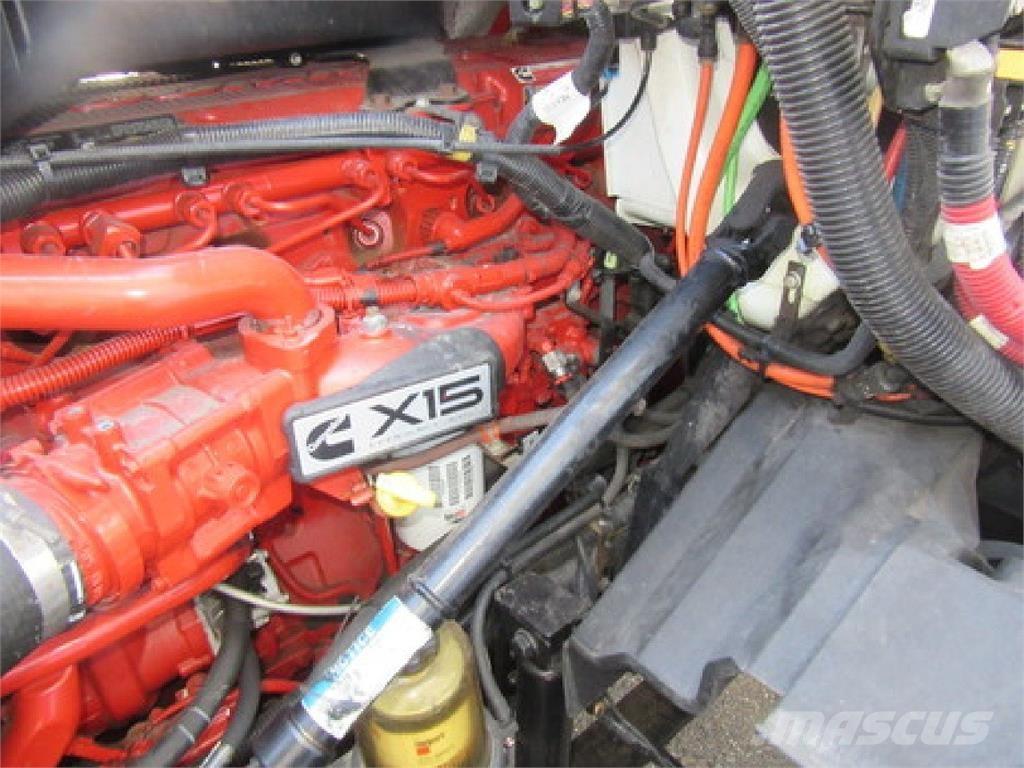 International LT625 Autotractoare