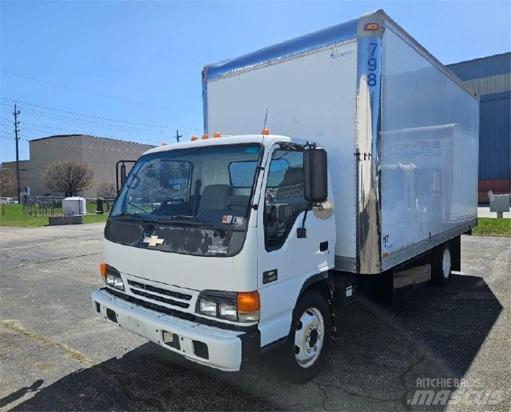 Isuzu NPR Autocamioane