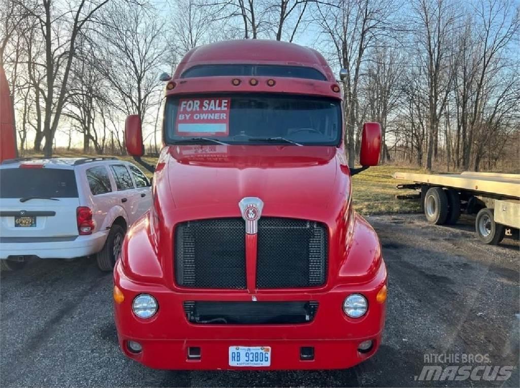 Kenworth T-2000 Autotractoare