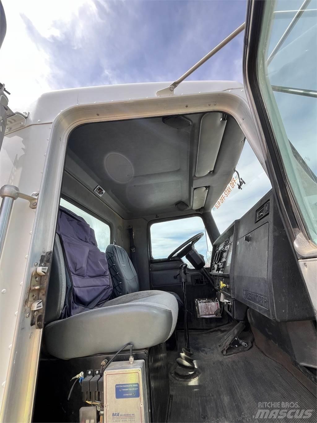 Kenworth T300 Altele