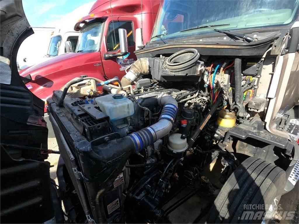 Kenworth T680 Autotractoare