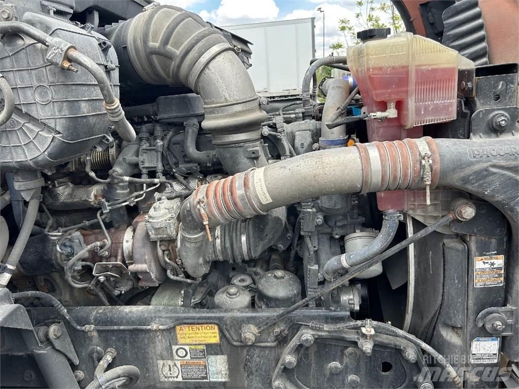Kenworth T680 Autotractoare