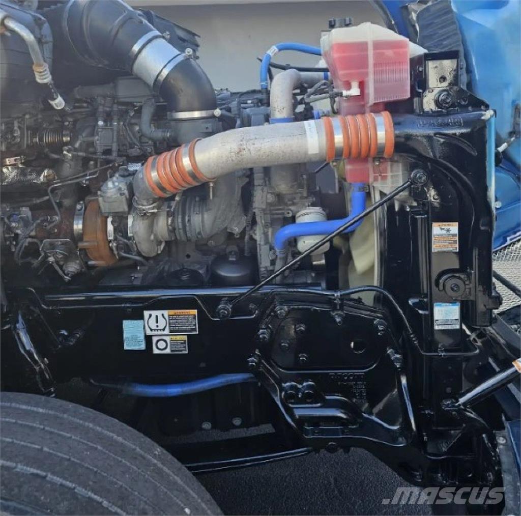 Kenworth T680 Autotractoare