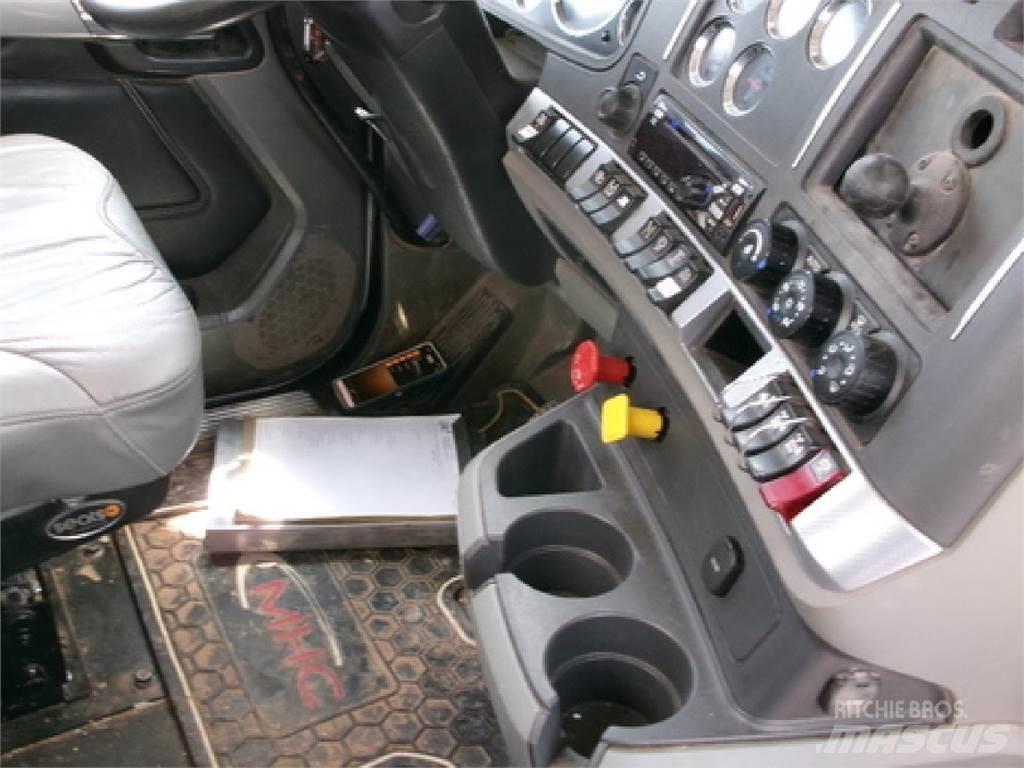 Kenworth T880 Autotractoare