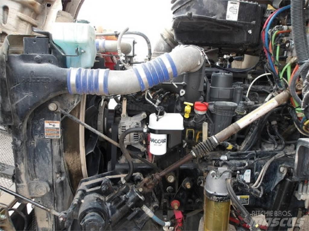 Kenworth T880 Autotractoare