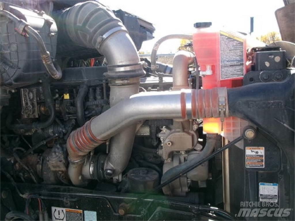 Kenworth T880 Autotractoare