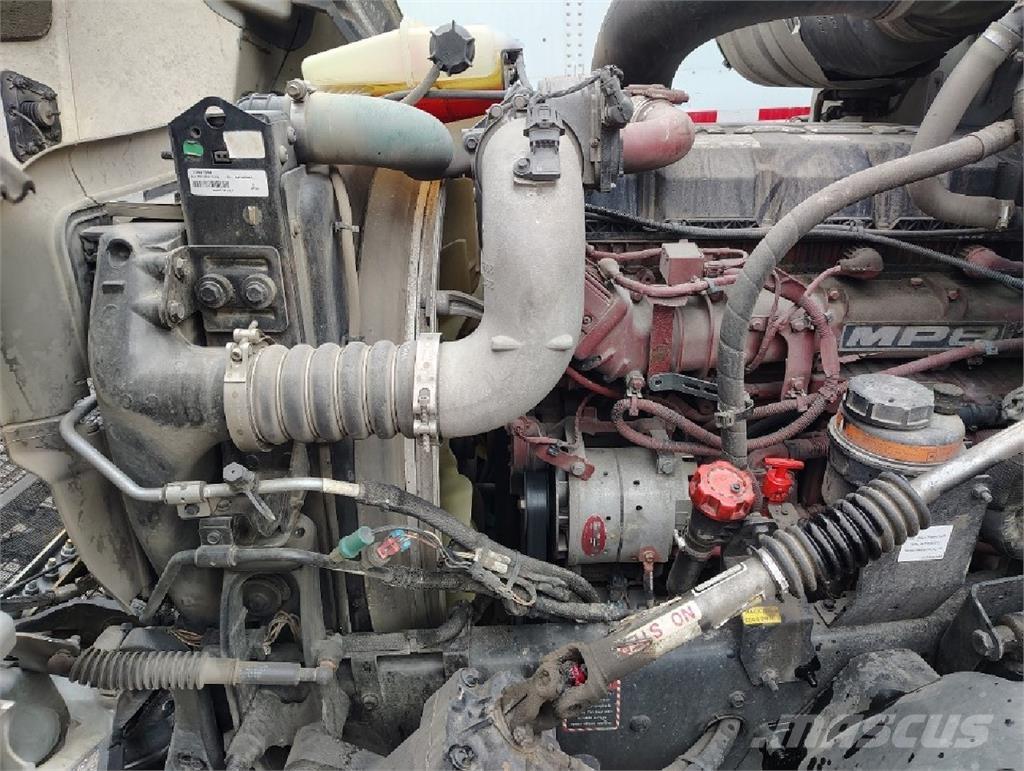 Mack Anthem 64T Autotractoare