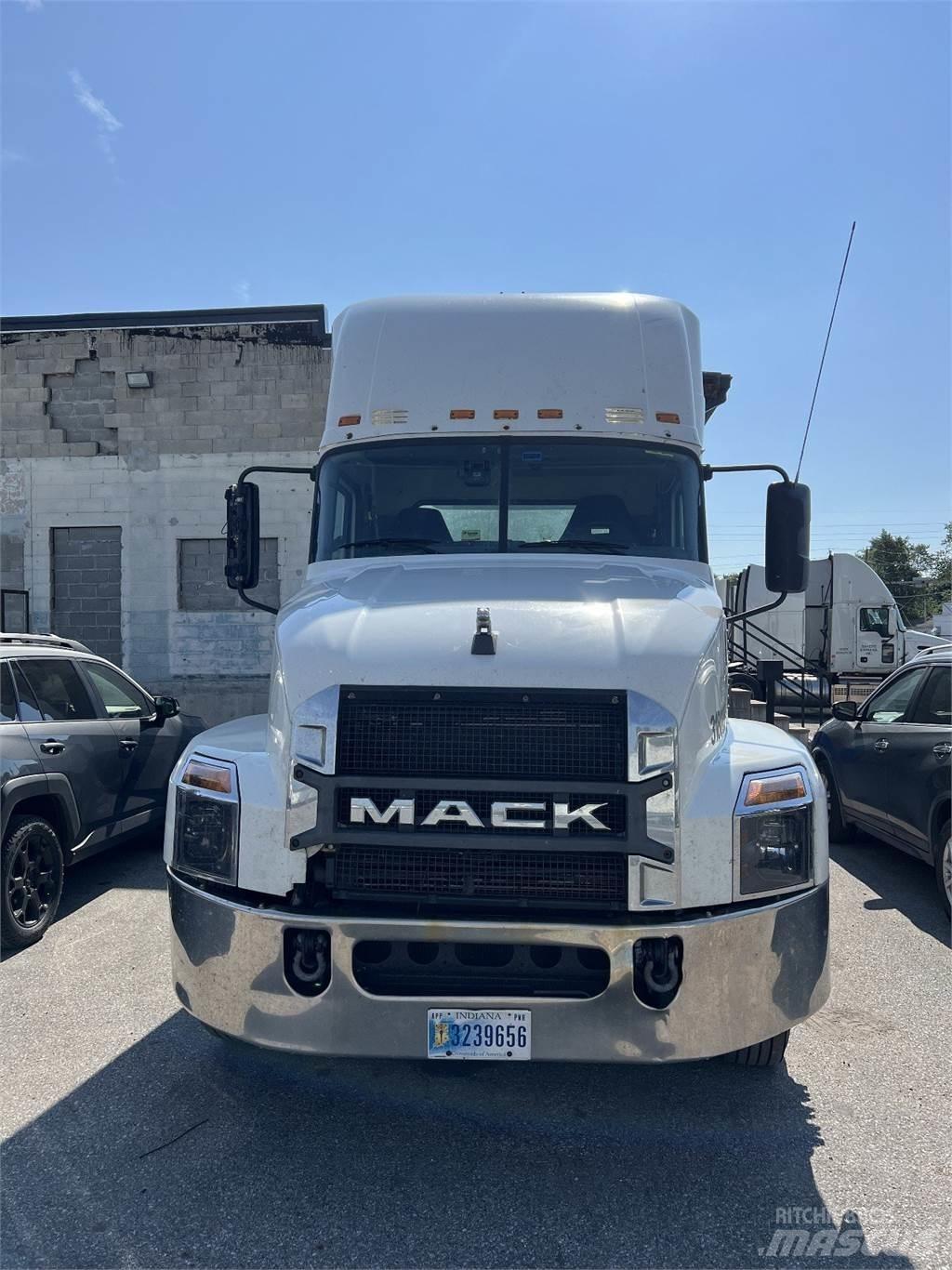 Mack Anthem AN64T Autotractoare