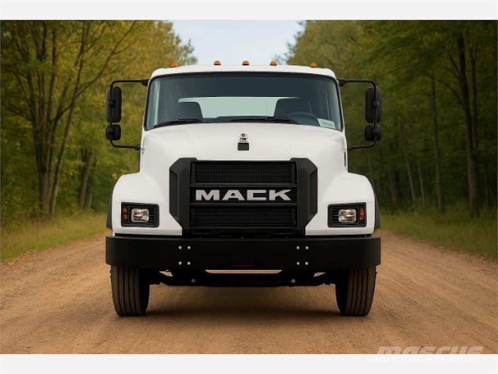 Mack MD6 Camion cabina sasiu