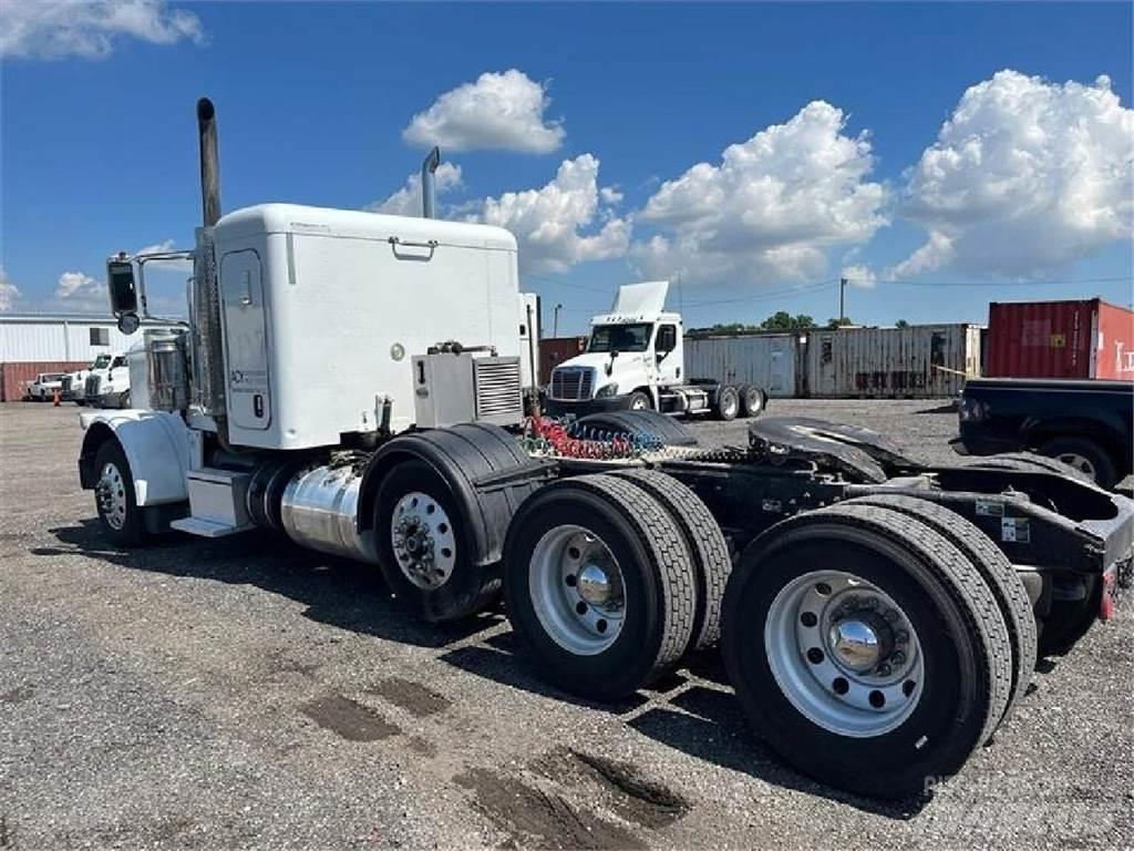 Peterbilt 389 Autotractoare