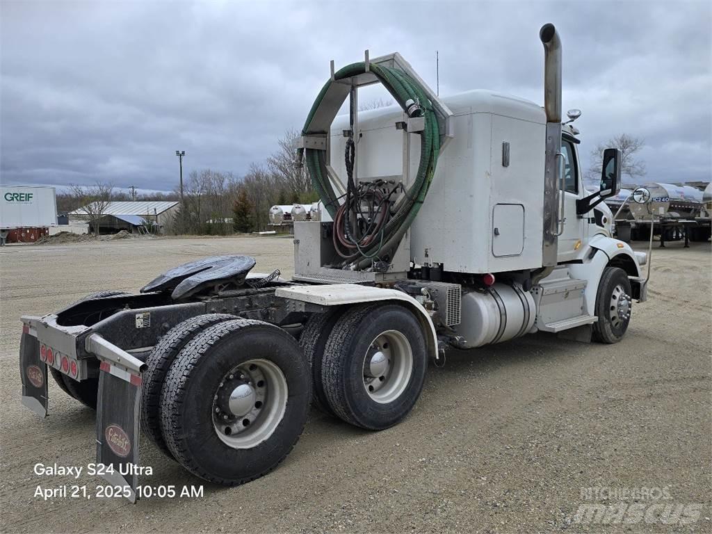 Peterbilt 567 Autotractoare