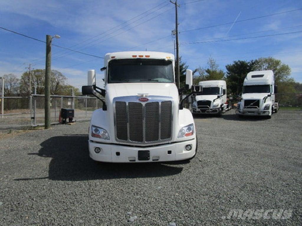 Peterbilt 579 Autotractoare