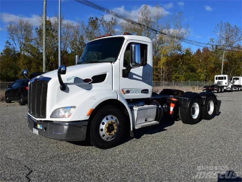 Peterbilt 579 Autotractoare