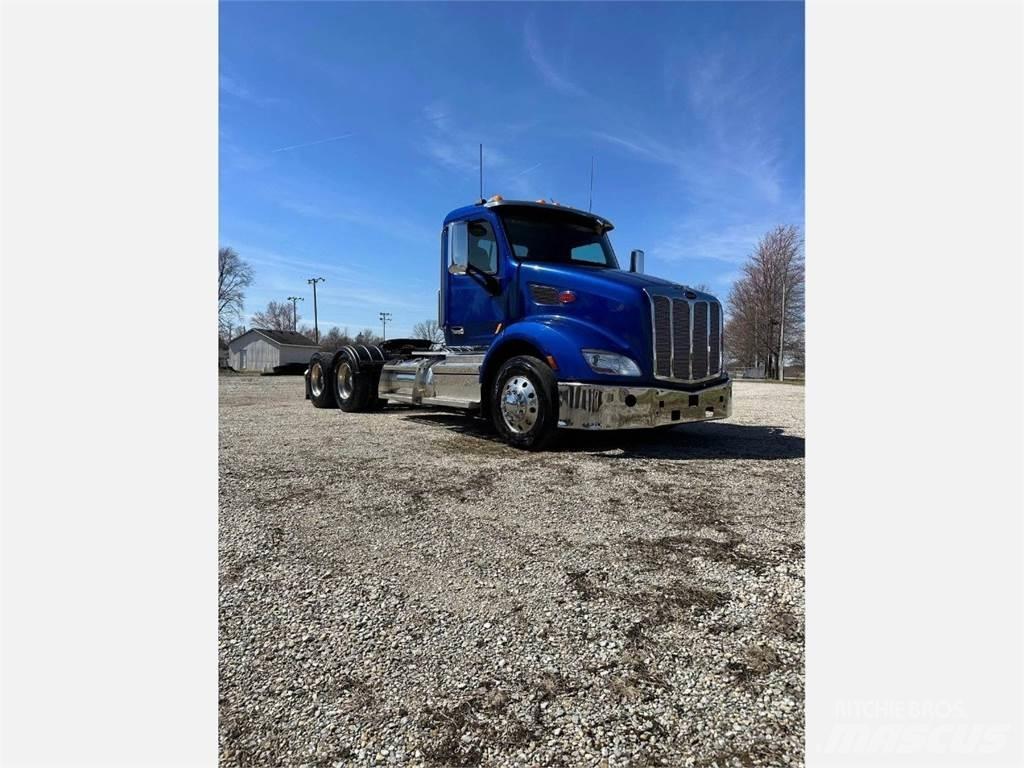 Peterbilt 579 Autotractoare