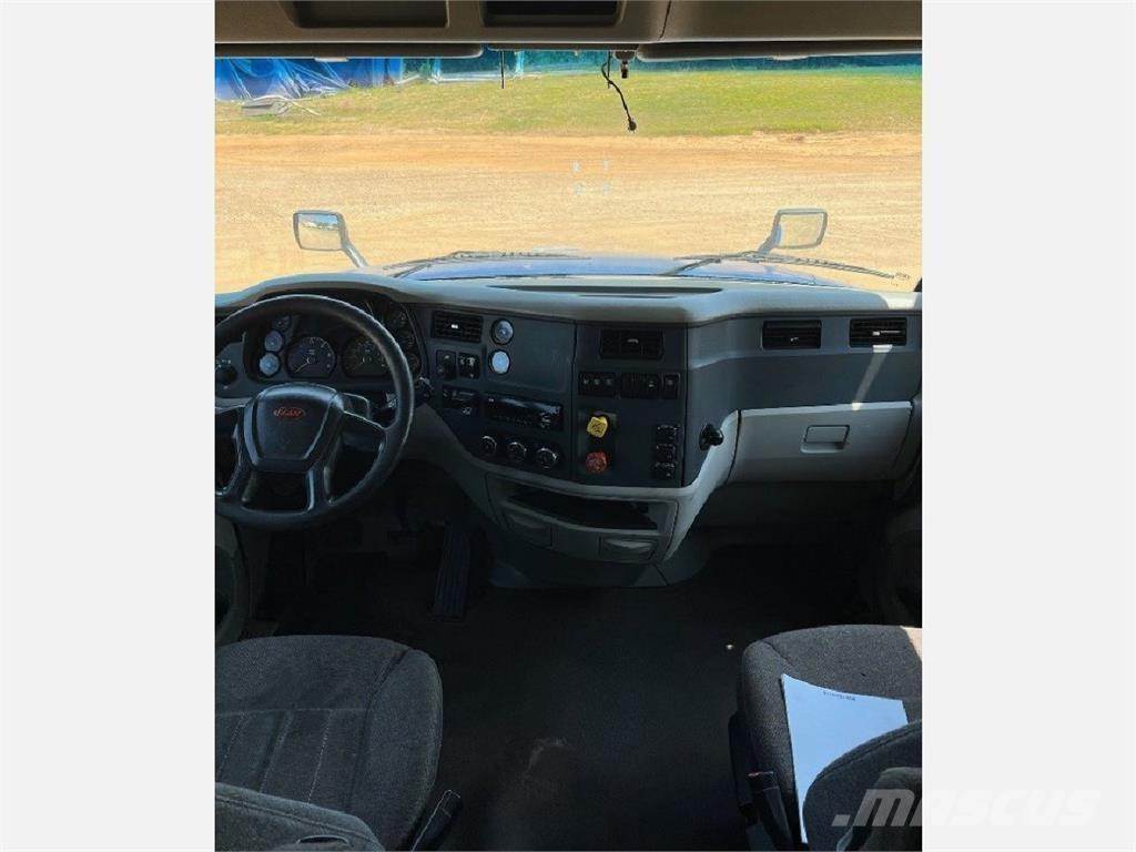 Peterbilt 579 Autotractoare