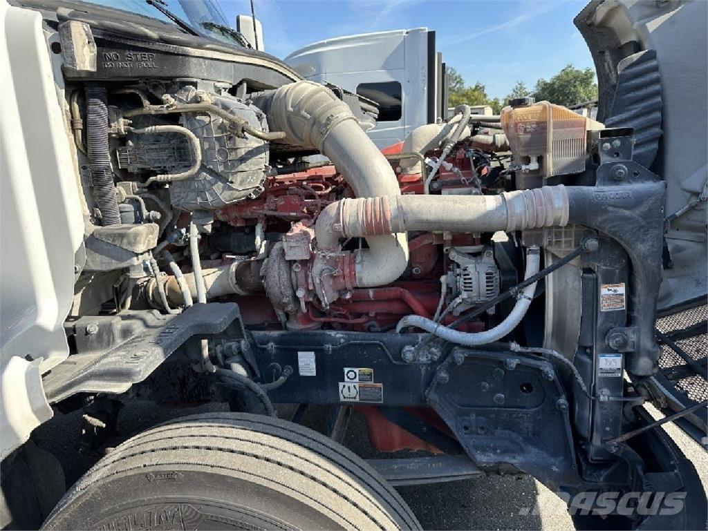 Peterbilt 579 Autotractoare